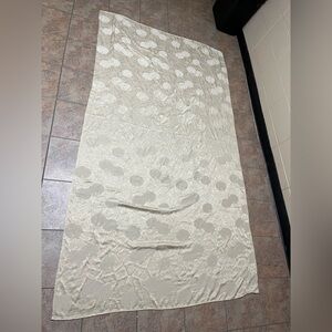 Elegant Cream pumpkin Patterned rectangular Table Cloth